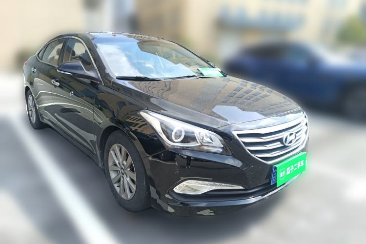 Used Hyundai Mistra 2014 1.8L Automatic Smart GLS Front Right 45 Deg
