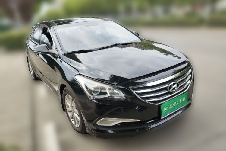 Used Hyundai Mistra 2014 1.8L Automatic Smart GLS Front Right 45 Deg
