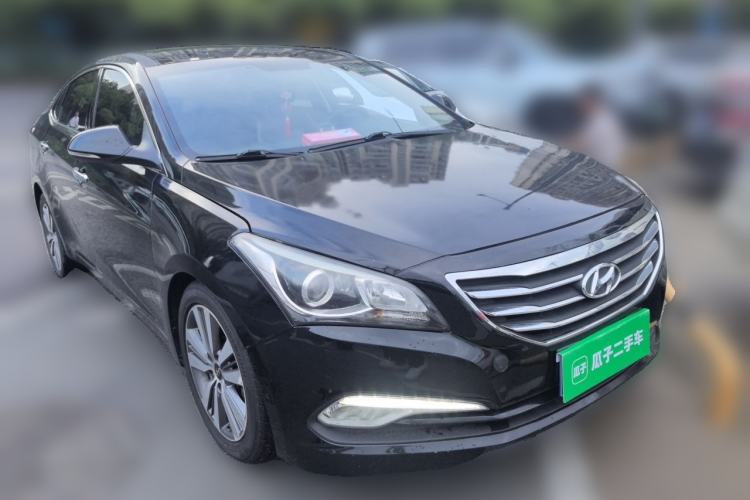 Used Hyundai Mistra 2014 1.8L Automatic Deluxe DLX Model Front Right 45 Deg