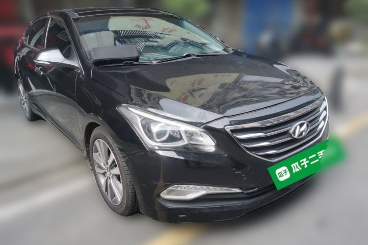 Used Hyundai Mistra 2014 1.8L Automatic Deluxe DLX Model Front Right 45 Deg