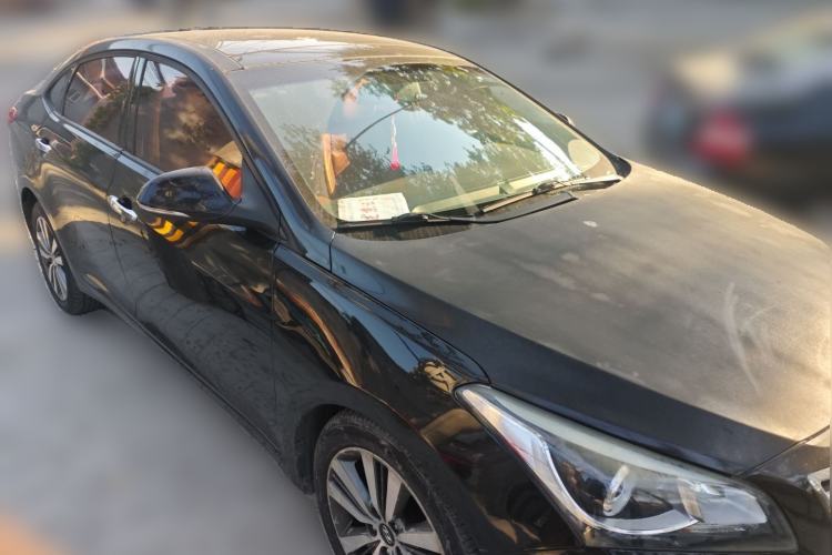 Used Hyundai Mistra 2014 1.8L Automatic Deluxe DLX Model Front Right 45 Deg