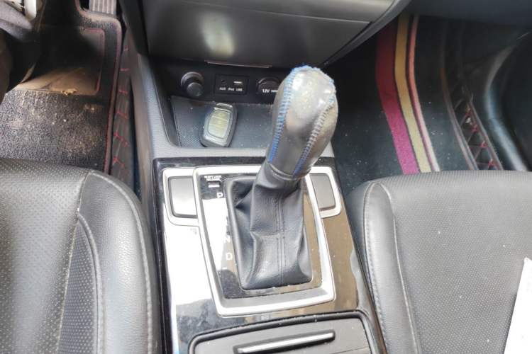 Used Hyundai Mistra 2014 1.8L Automatic Smart GLS Gear Lever