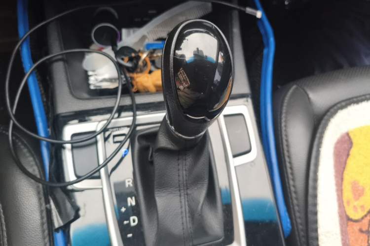 Used Hyundai Mistra 2014 1.8L Automatic Smart GLS Gear Lever
