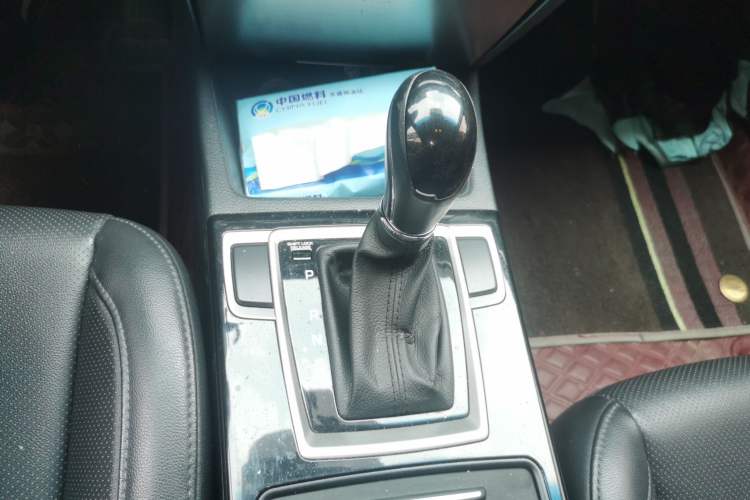 Used Hyundai Mistra 2014 1.8L Automatic Deluxe DLX Model Gear Lever