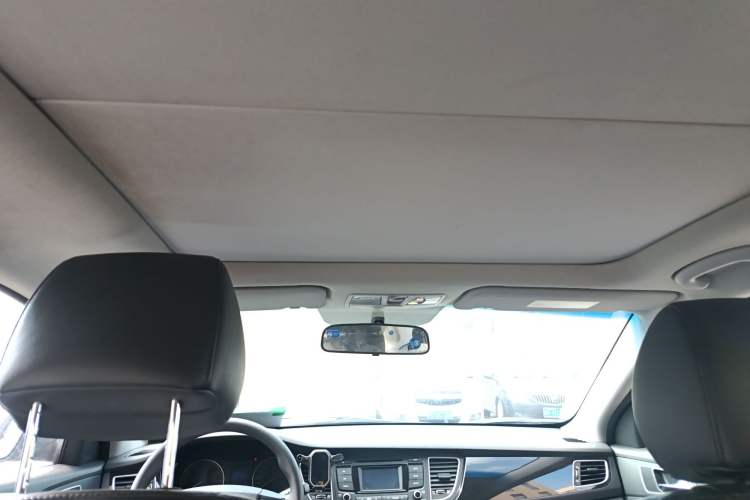 Used Hyundai Mistra 2014 1.8L Automatic Smart GLS Headliner