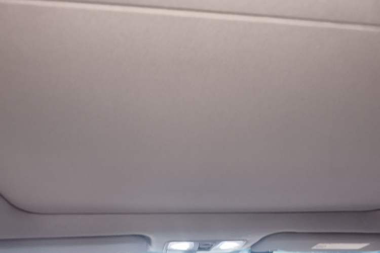 Used Hyundai Mistra 2014 1.8L Automatic Smart GLS Headliner