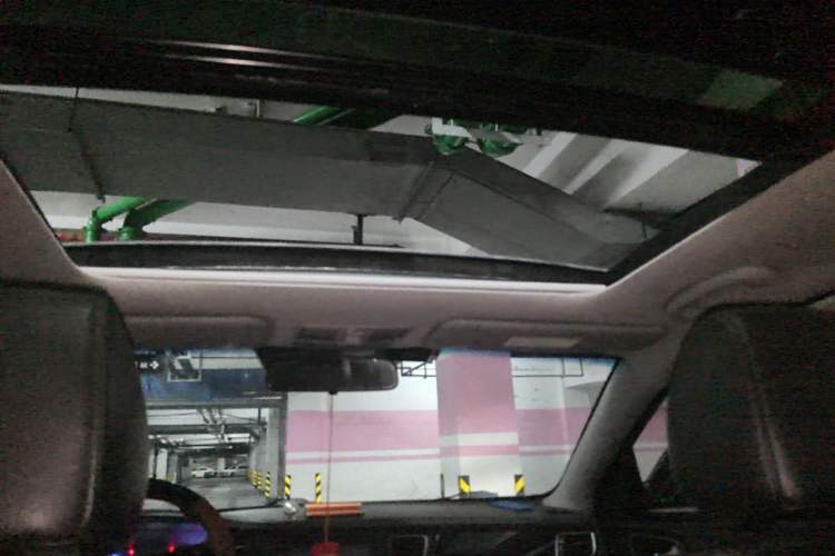 Used Hyundai Mistra 2014 1.8L Automatic Smart GLS Headliner