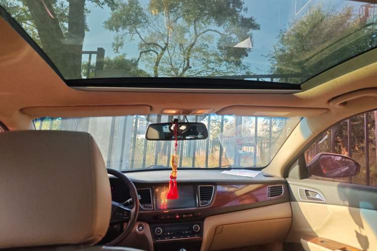 Used Hyundai Mistra 2014 1.8L Automatic Deluxe DLX Model Headliner