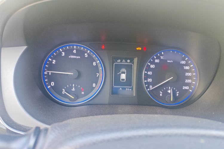 Used Hyundai Mistra 2014 1.8L Manual Comfort GL Model Instrument Cluster