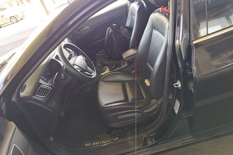 Used Hyundai Mistra 2014 1.8L Automatic Smart GLS Left Front Seat
