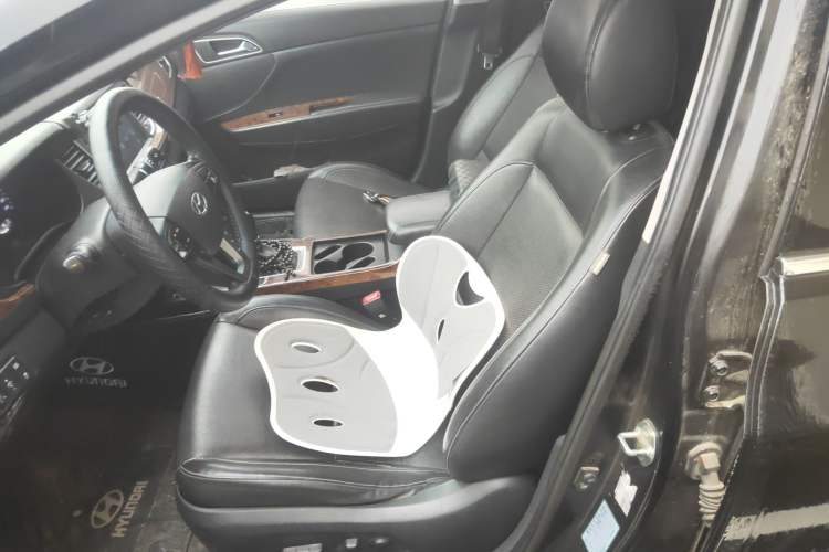 Used Hyundai Mistra 2014 1.8L Automatic Deluxe DLX Model Left Front Seat