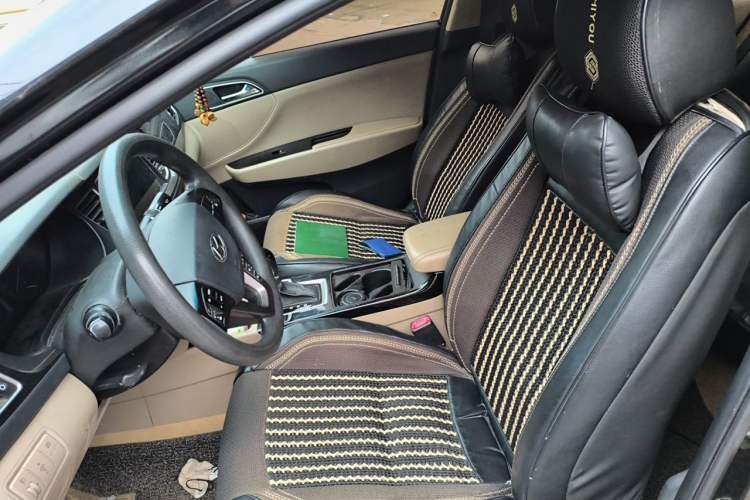 Used Hyundai Mistra 2014 1.8L Automatic Smart GLS Left Front Seat