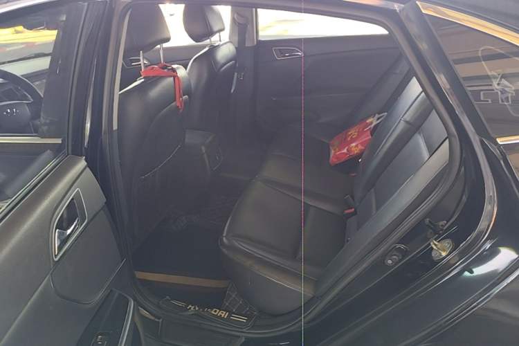 Used Hyundai Mistra 2014 1.8L Automatic Smart GLS Left Rear Seat