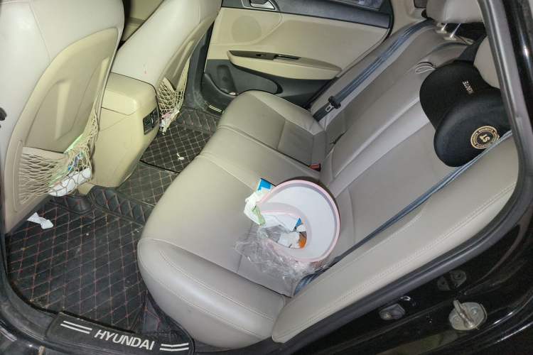 Used Hyundai Mistra 2014 1.8L Manual Comfort GL Model Left Rear Seat