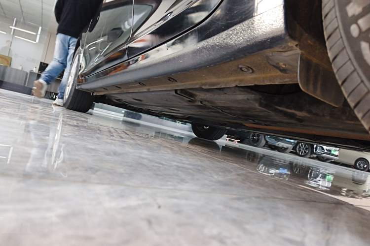 Used Hyundai Mistra 2014 1.8L Automatic Smart GLS Left Side Sill