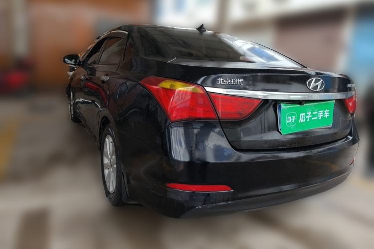 Used Hyundai Mistra 2014 1.8L Manual Comfort GL Model Rear Left 45 Deg