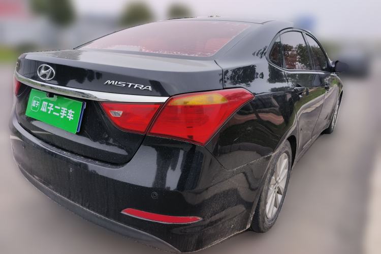 Used Hyundai Mistra 2014 1.8L Manual Comfort GL Model Rear Right 45 Deg