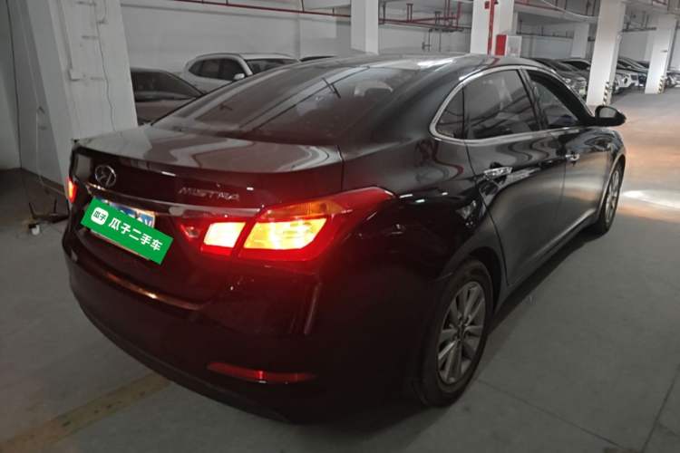 Used Hyundai Mistra 2014 1.8L Automatic Smart GLS Rear Right 45 Deg