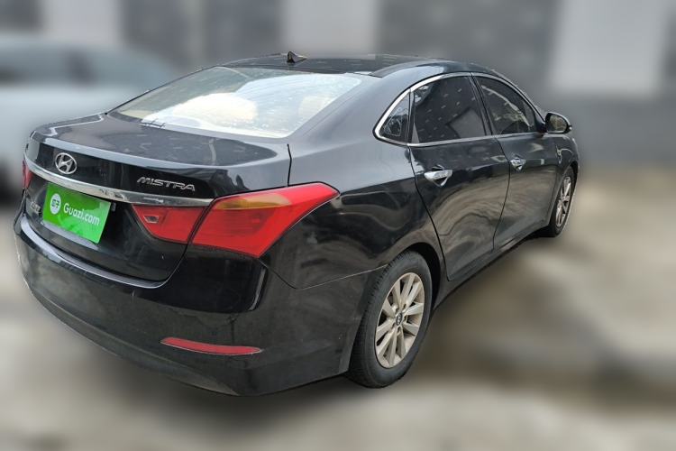 Used Hyundai Mistra 2014 1.8L Automatic Smart GLS Rear Right 45 Deg