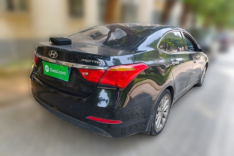 Used Hyundai Mistra 2014 1.8L Automatic Smart GLS Rear Right 45 Deg