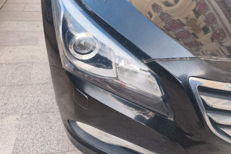 Used Hyundai Mistra 2014 1.8L Automatic Smart GLS Right Front Headlight