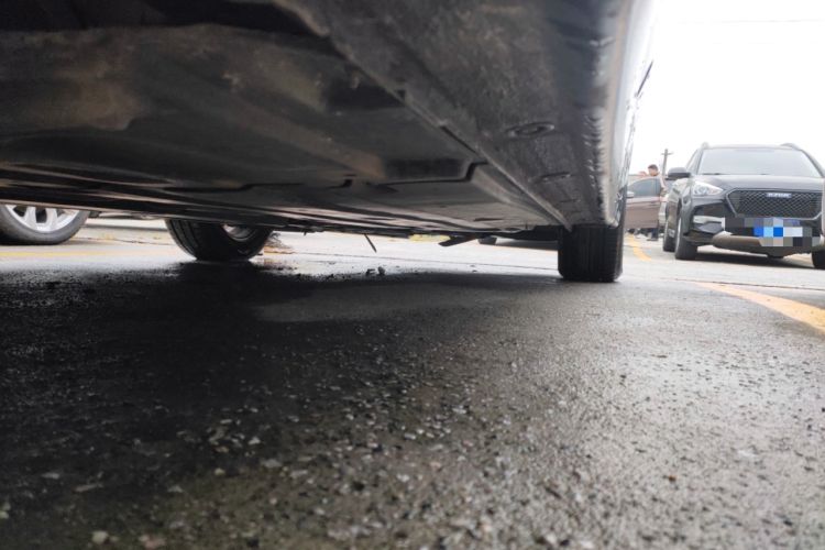 Used Hyundai Mistra 2014 1.8L Automatic Smart GLS Right Side Sill