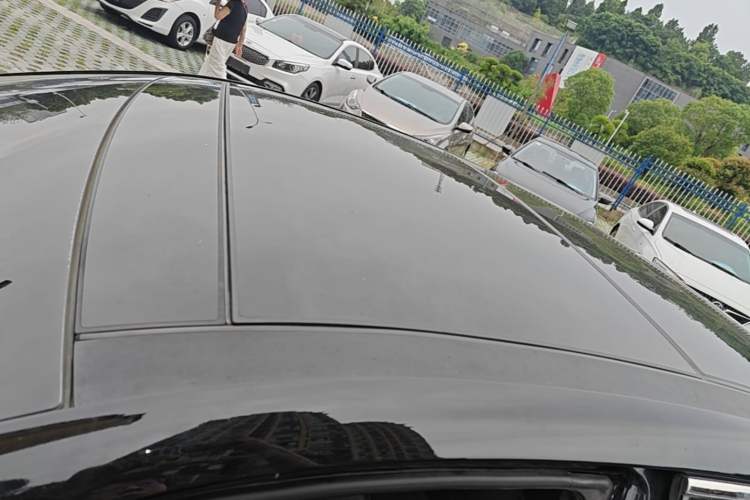 Used Hyundai Mistra 2014 1.8L Automatic Smart GLS Roof