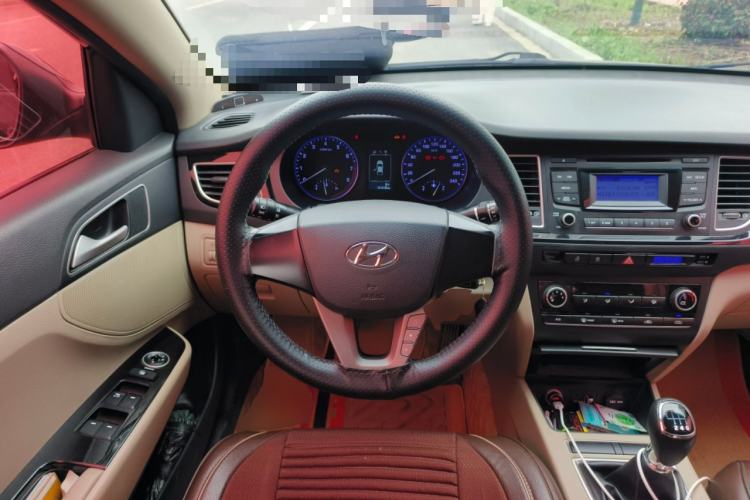 Used Hyundai Mistra 2014 1.8L Manual Comfort GL Model Steering Wheel