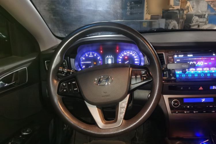 Used Hyundai Mistra 2014 1.8L Automatic Smart GLS Steering Wheel