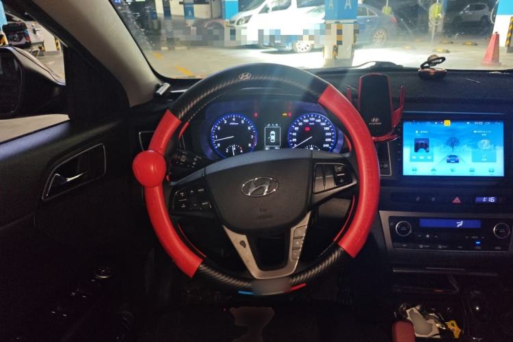Used Hyundai Mistra 2014 1.8L Automatic Smart GLS Steering Wheel