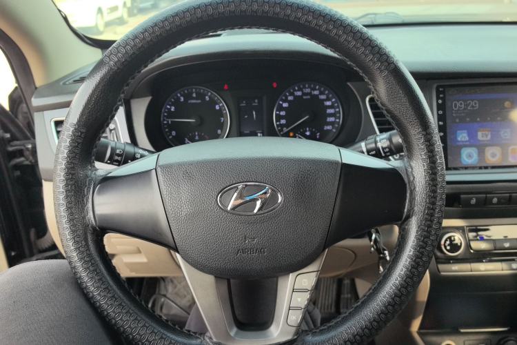 Used Hyundai Mistra 2014 1.8L Manual Comfort GL Model Steering Wheel