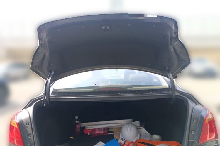 Used Hyundai Mistra 2014 1.8L Automatic Smart GLS Trunk