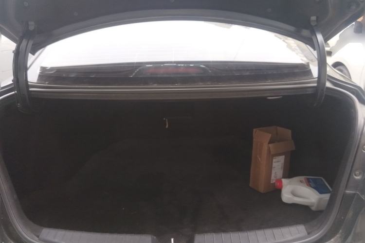 Used Hyundai Mistra 2014 1.8L Manual Comfort GL Model Trunk