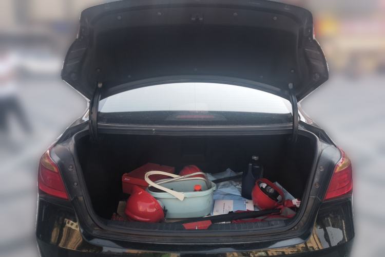 Used Hyundai Mistra 2014 1.8L Automatic Smart GLS Trunk