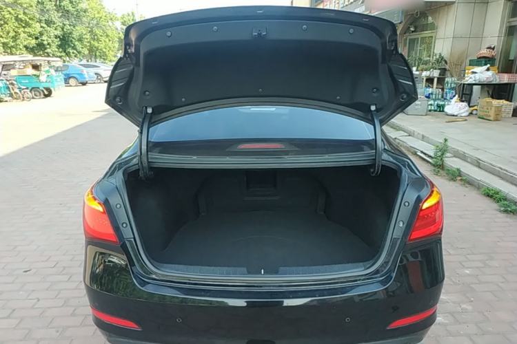 Used Hyundai Mistra 2014 1.8L Automatic Deluxe DLX Model Trunk