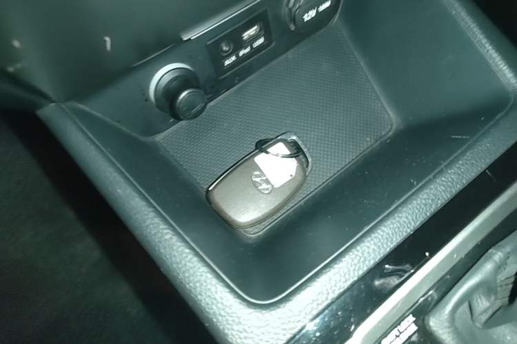 Used Hyundai Mistra 2014 1.8L Automatic Smart GLS Vehicle Key