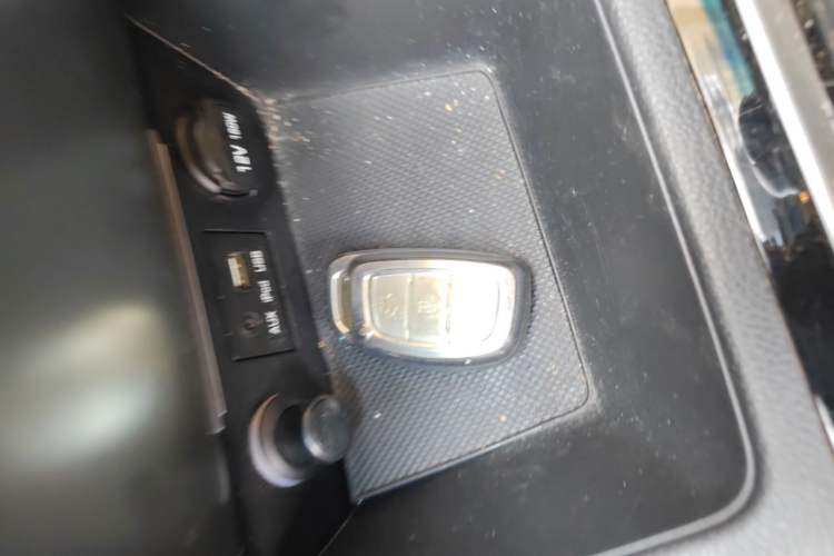 Used Hyundai Mistra 2014 1.8L Automatic Smart GLS Vehicle Key