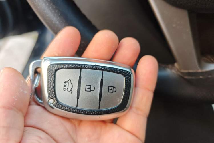 Used Hyundai Mistra 2014 1.8L Automatic Smart GLS Vehicle Key