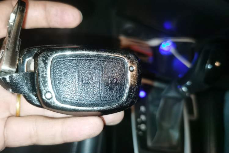 Used Hyundai Mistra 2014 1.8L Automatic Smart GLS Vehicle Key