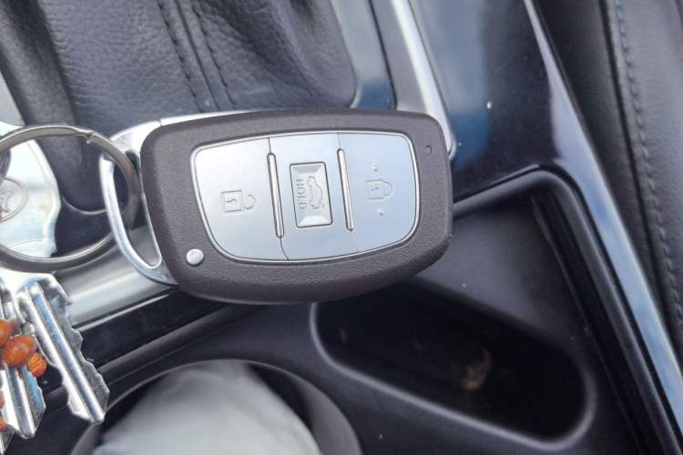 Used Hyundai Mistra 2014 1.8L Automatic Deluxe DLX Model Vehicle Key