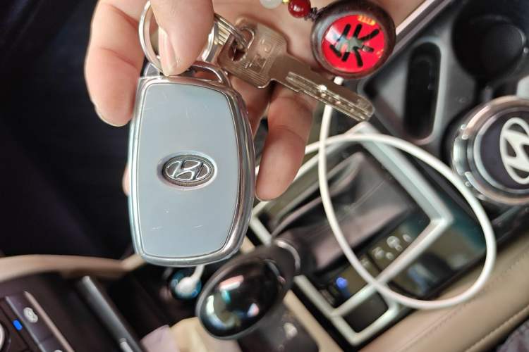 Used Hyundai Mistra 2014 1.8L Automatic Smart GLS Vehicle Key