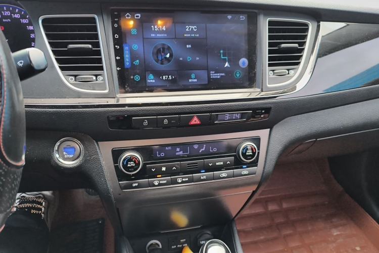 Used Hyundai Mistra 2014 1.8L Automatic Smart GLS Audio And AC Panel