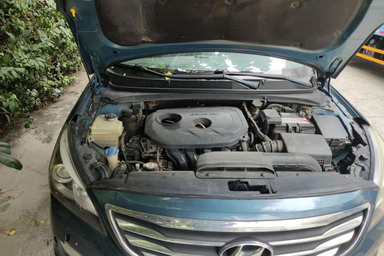 Used Hyundai Mistra 2014 1.8L Automatic Smart GLS Engine Bay Right