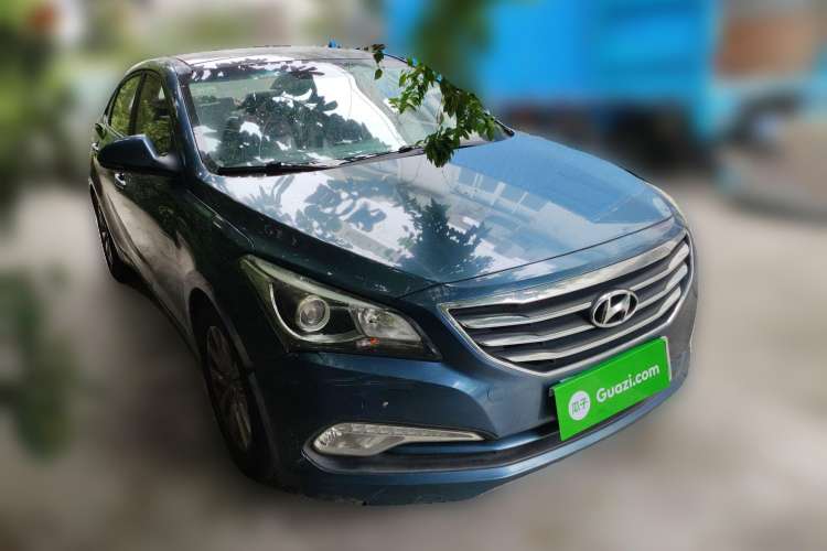 Used Hyundai Mistra 2014 1.8L Automatic Smart GLS Front Right 45 Deg