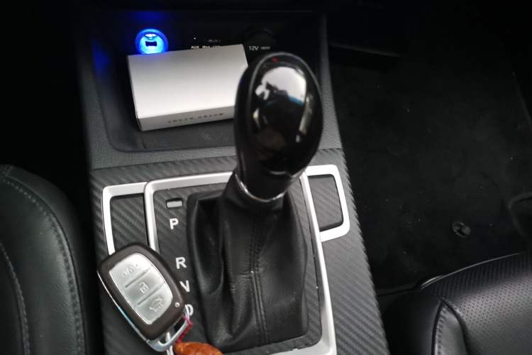 Used Hyundai Mistra 2014 1.8L Automatic Deluxe DLX Model Gear Lever