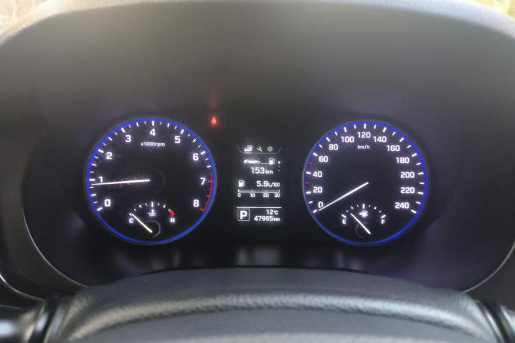 Used Hyundai Mistra 2014 1.8L Automatic Smart GLS Instrument Cluster