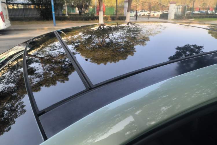 Used Hyundai Mistra 2014 1.8L Automatic Smart GLS Roof