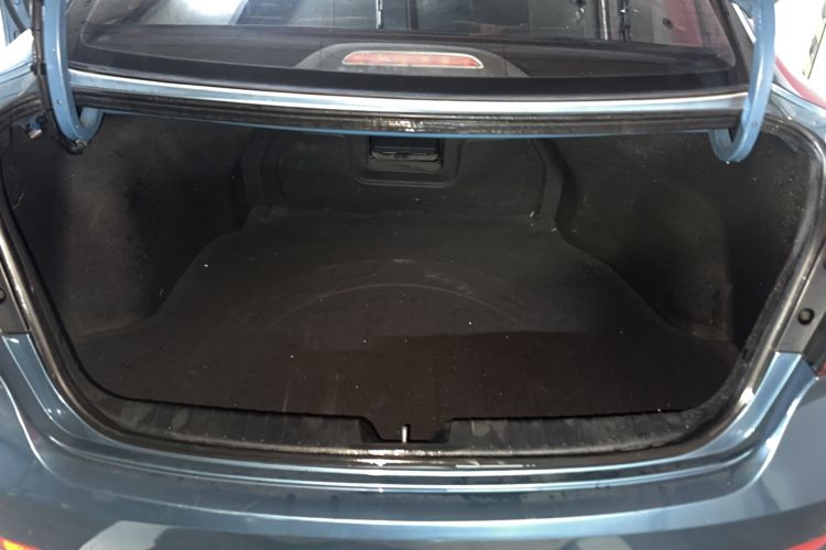 Used Hyundai Mistra 2014 1.8L Automatic Smart GLS Trunk