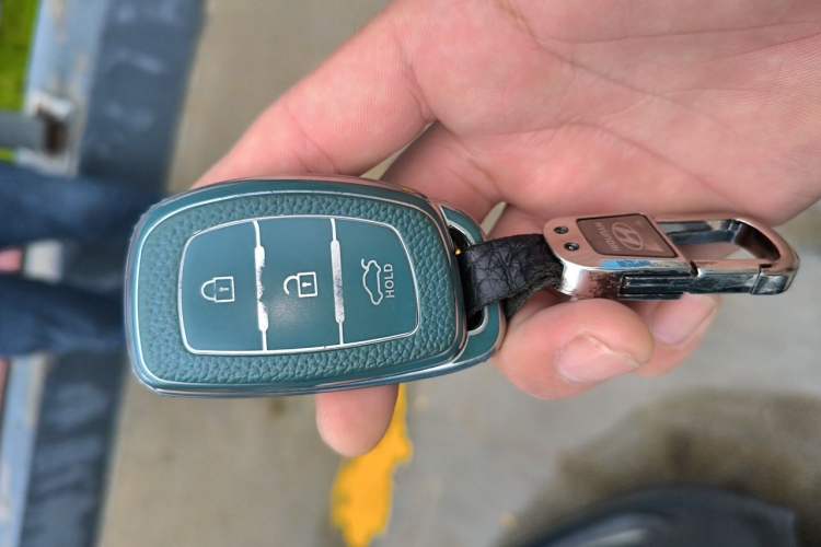 Used Hyundai Mistra 2014 1.8L Automatic Smart GLS Vehicle Key