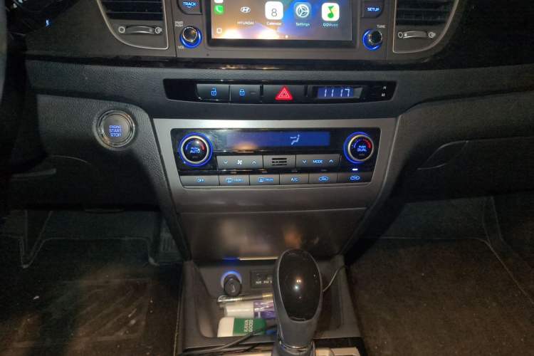 Used Hyundai Mistra 2014 1.8L Automatic Deluxe DLX Model Audio And AC Panel